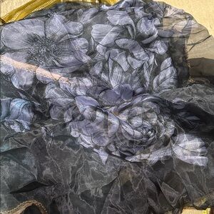 Floral organza pre-stitched saree with Metallic Lavender Flowers and gold border